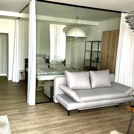Beefree Whirlpoolsuitexl33-freeparking-fastwifi Apartment