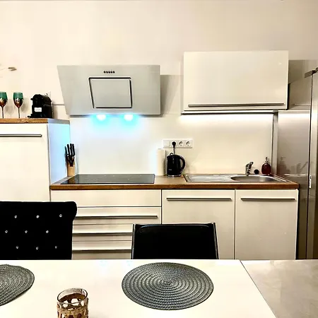 Apartment Beefree Whirlpoolsuitexl33-freeparking-fastwifi Passau