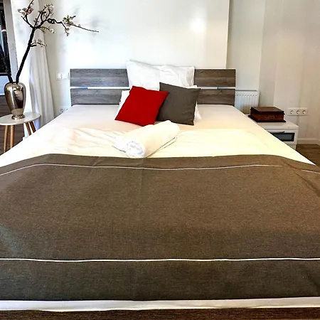 Beefree Whirlpoolsuitexl33-freeparking-fastwifi